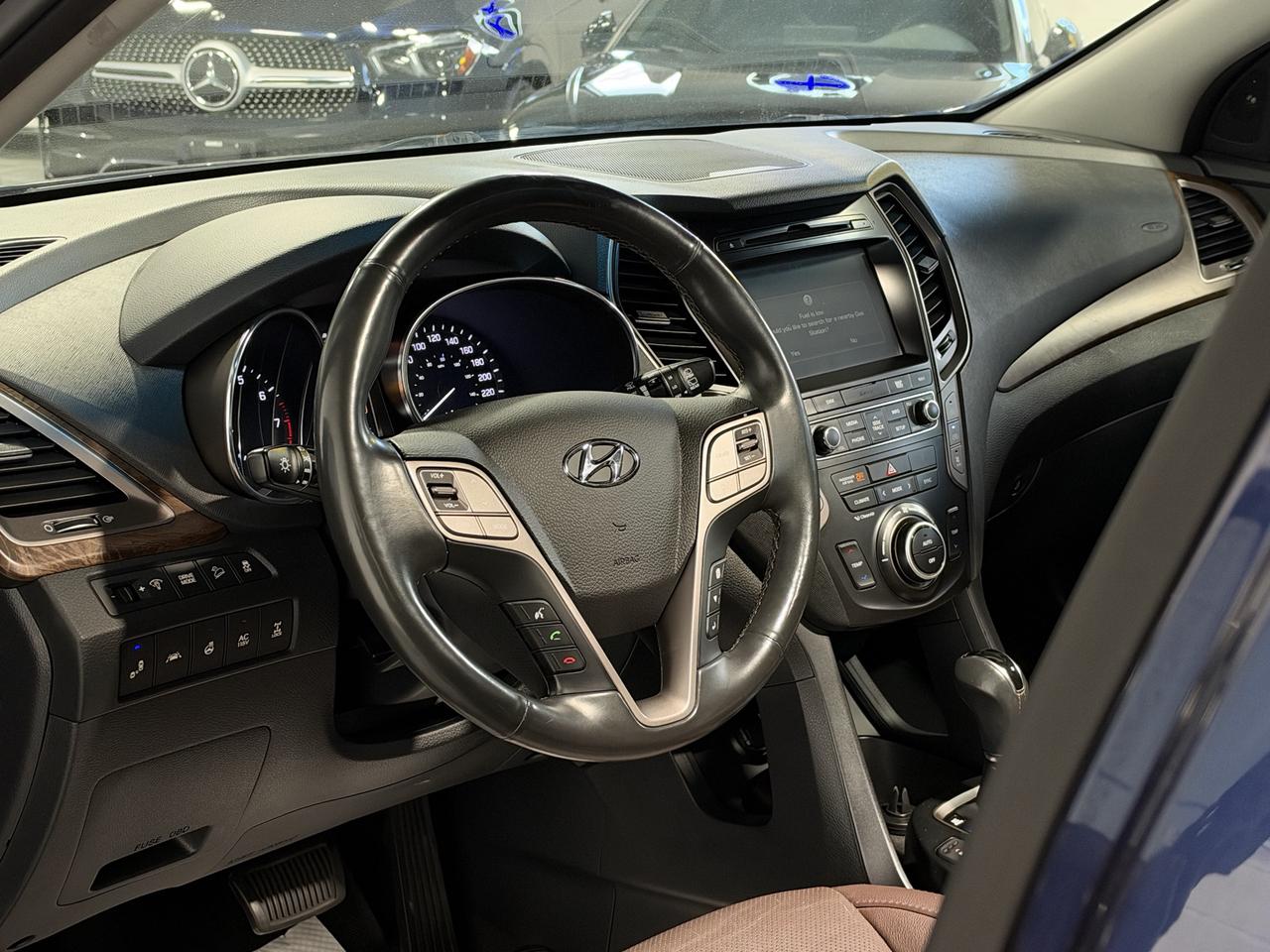 2018 Hyundai Santa Fe XL Ultimate Photo