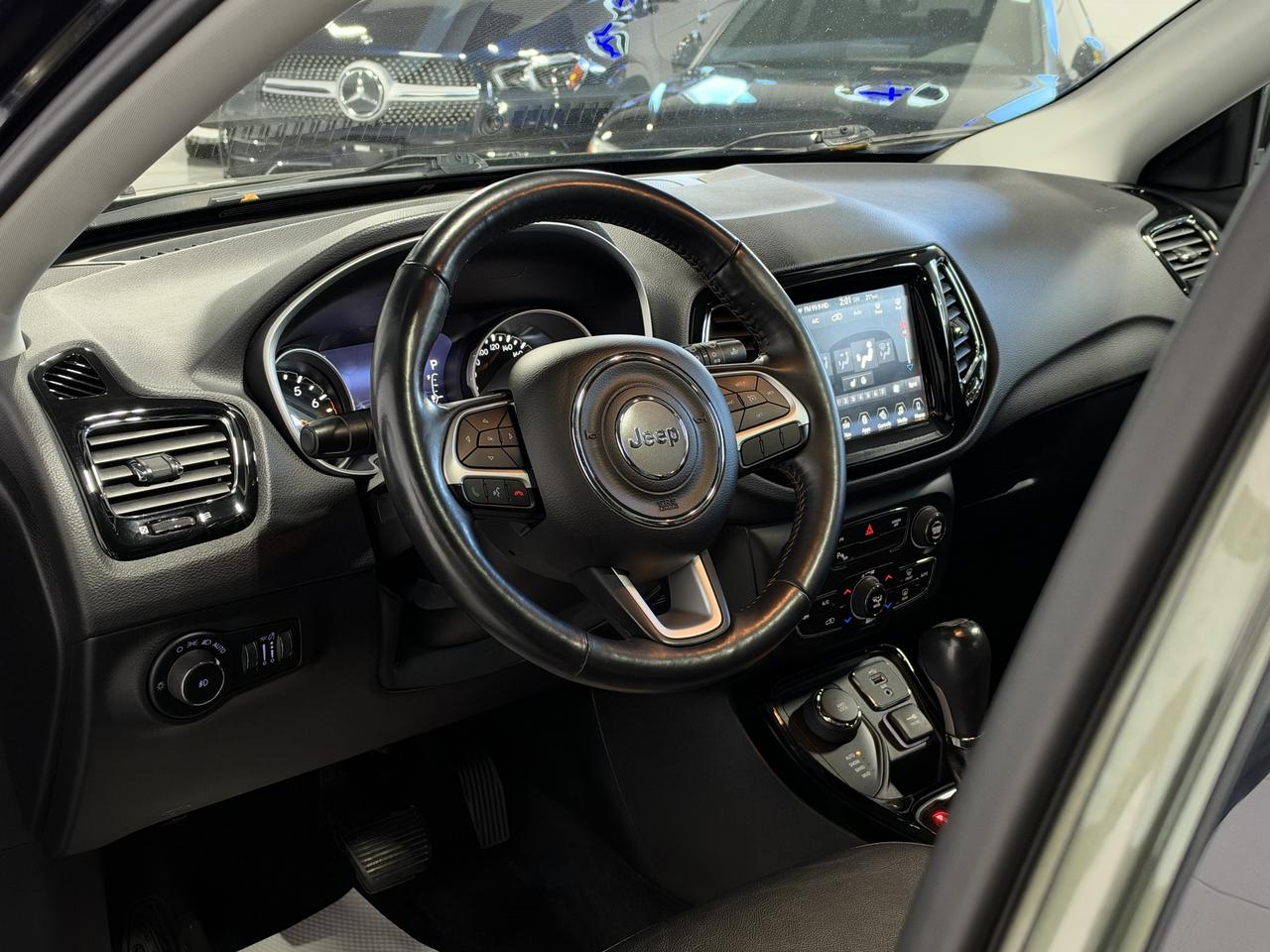 2018 Jeep Compass LIMITED Photo