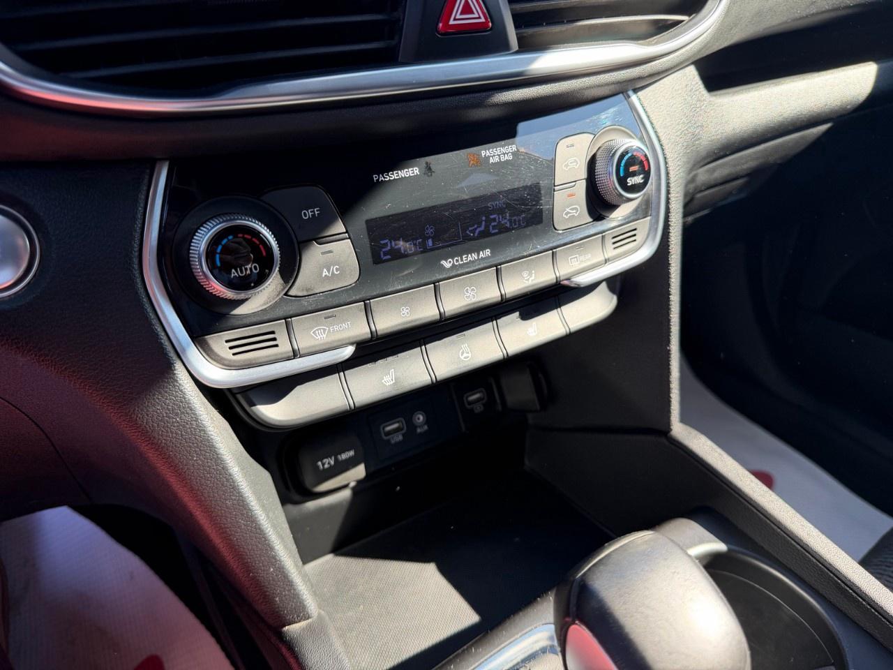 2019 Hyundai Santa Fe 2.4L Preferred AWD Photo