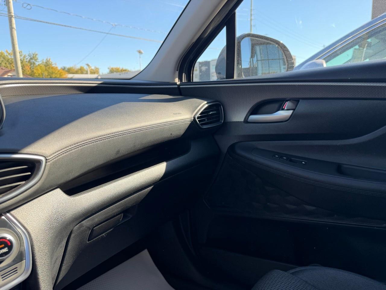 2019 Hyundai Santa Fe 2.4L Preferred AWD Photo