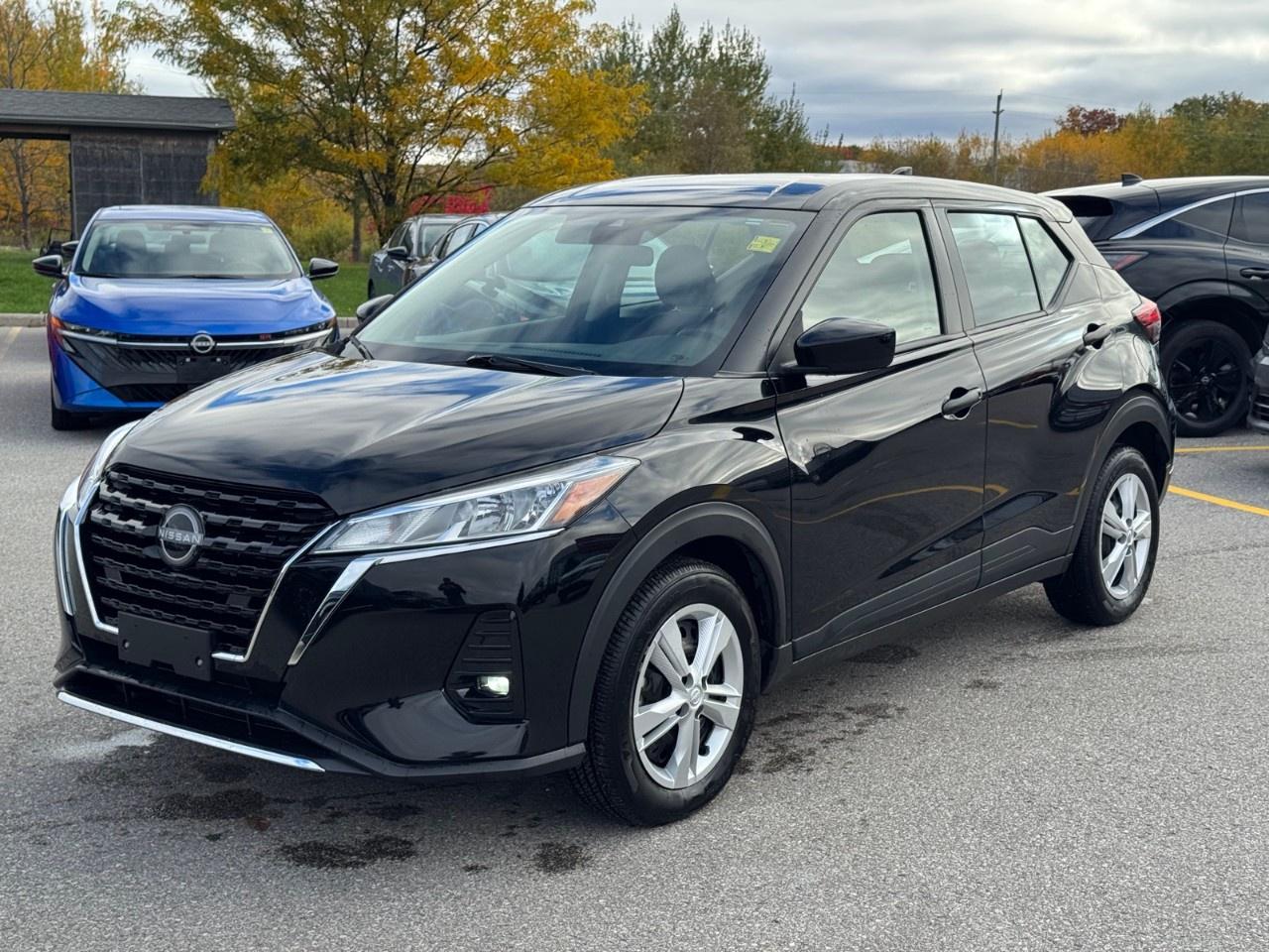 2025 Nissan Kicks Play S FWD Photo