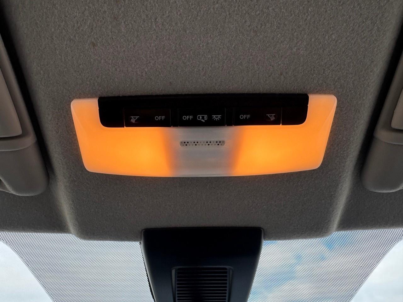 2025 Nissan Kicks Play S FWD Photo