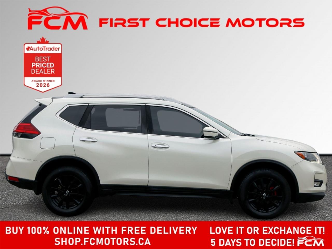 2017 Nissan Rogue SV AWD | FULLY CERTIFIED WITH WARRANTY Photo