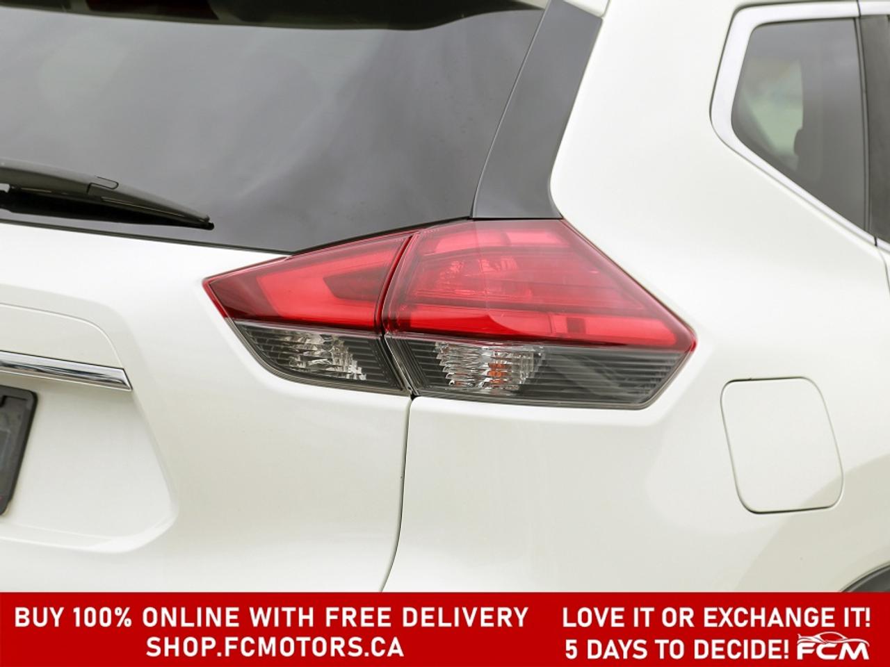 2017 Nissan Rogue SV AWD | FULLY CERTIFIED WITH WARRANTY Photo