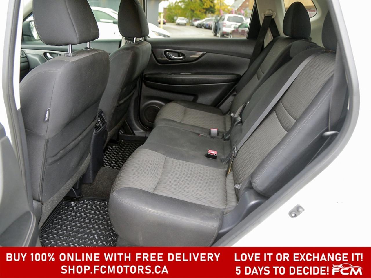 2017 Nissan Rogue SV AWD | FULLY CERTIFIED WITH WARRANTY Photo