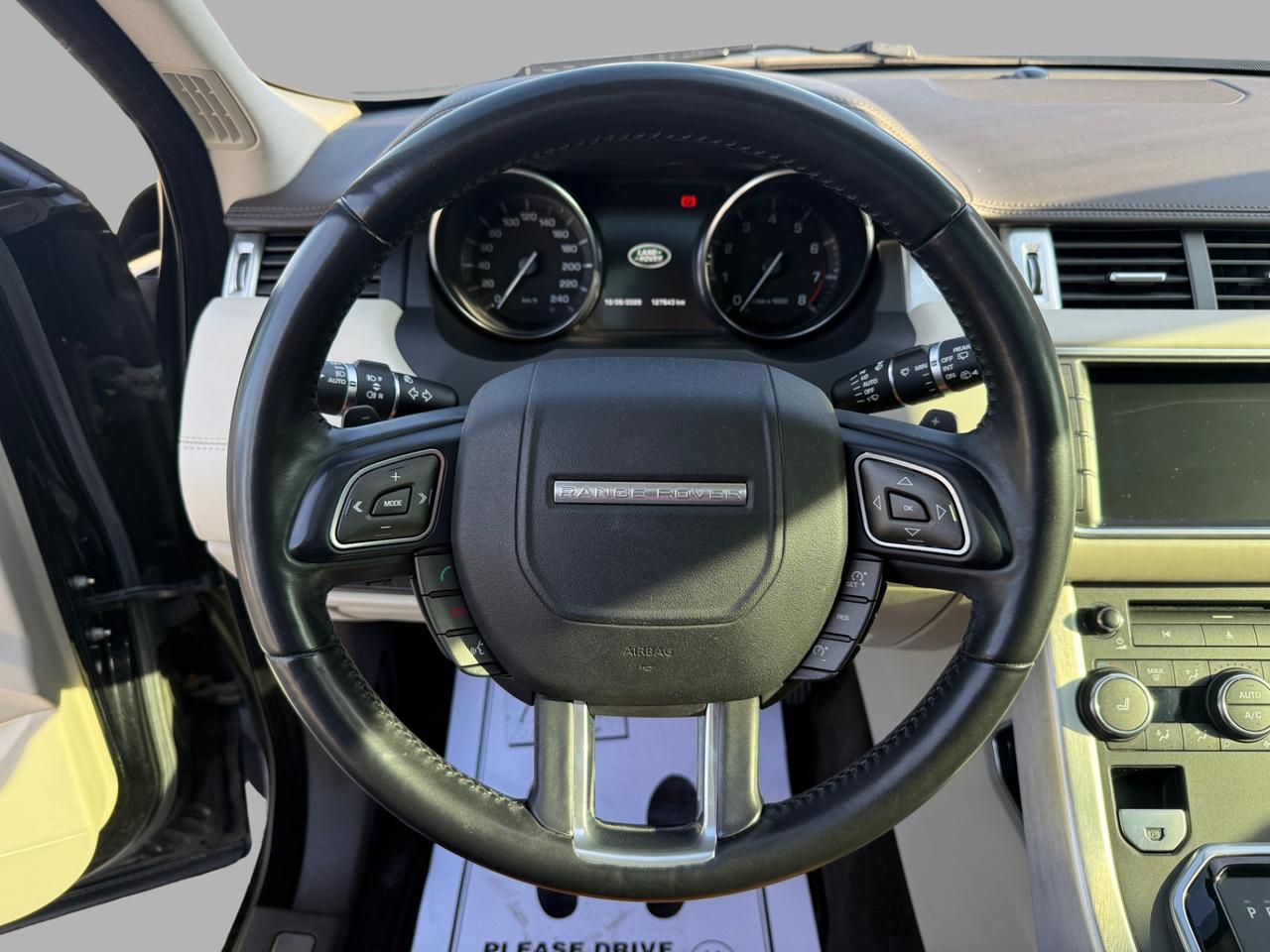 2015 Land Rover Evoque Prestige Photo