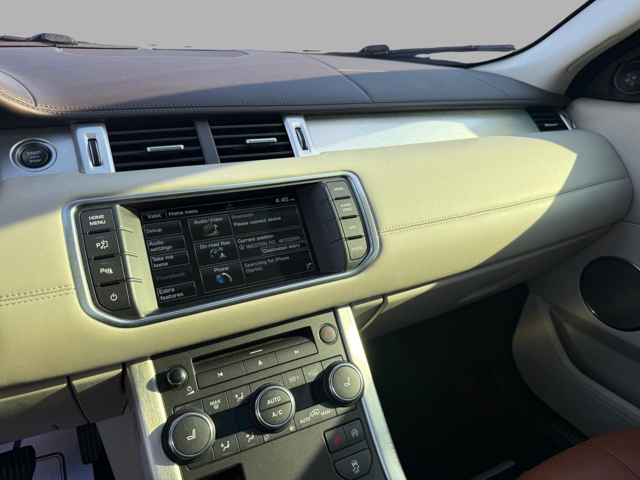2015 Land Rover Evoque Prestige Photo