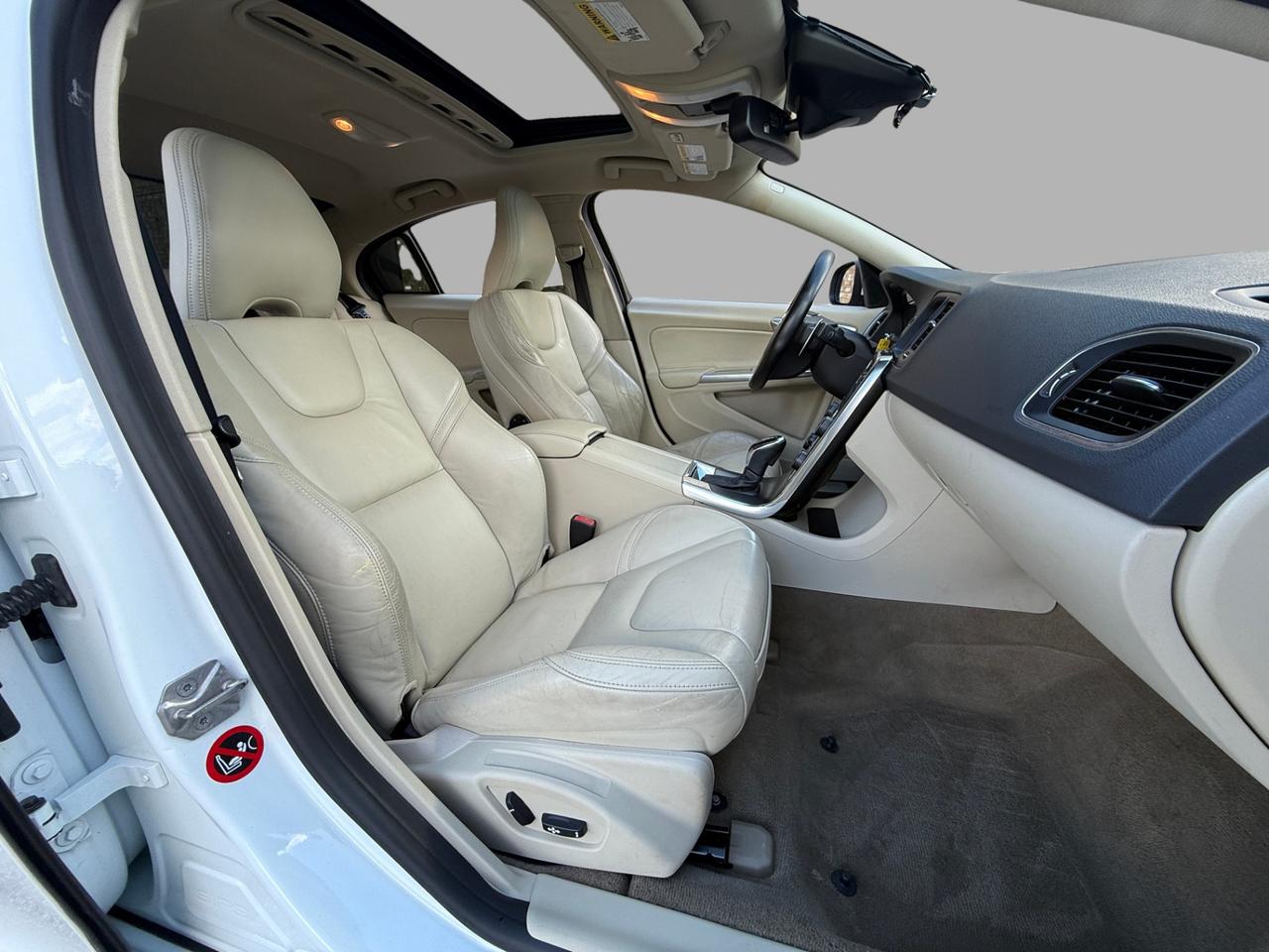 2014 Volvo S60 T6 Photo