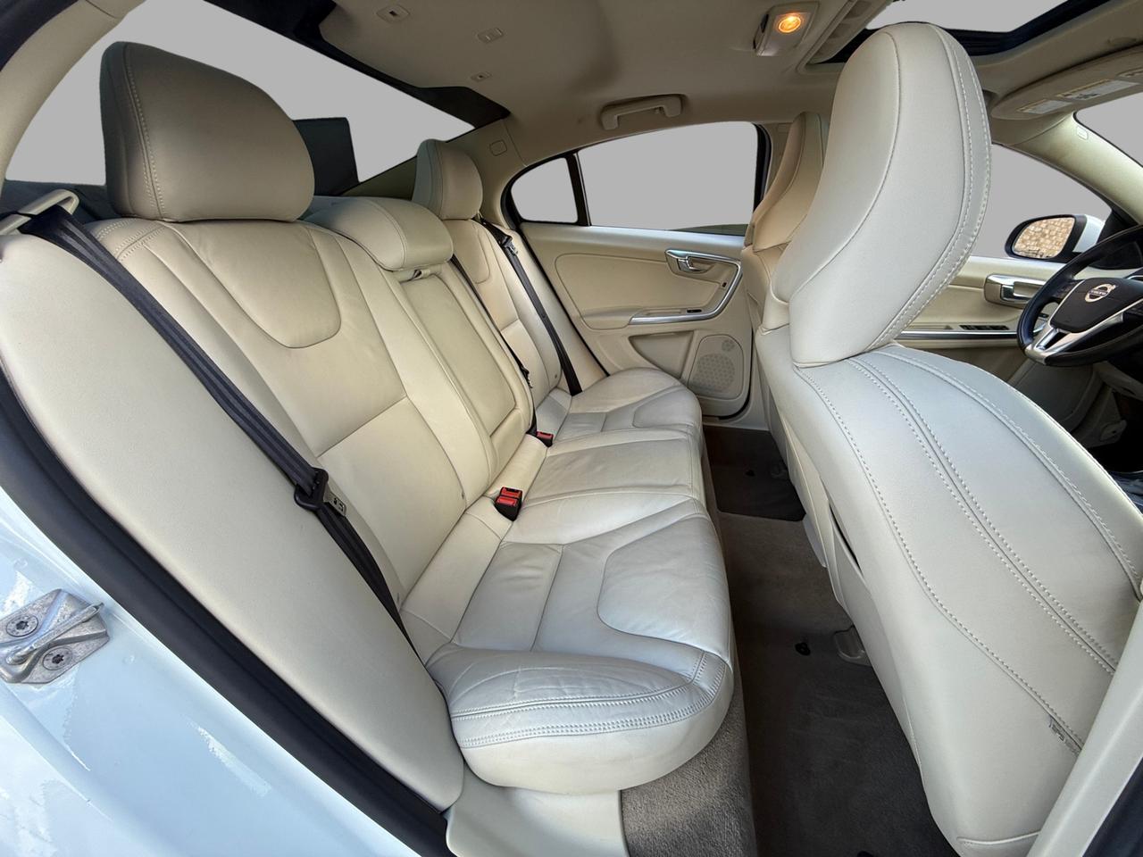 2014 Volvo S60 T6 Photo
