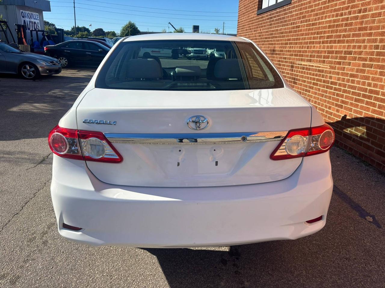 2013 Toyota Corolla 4DR SDN AUTO CE Photo2