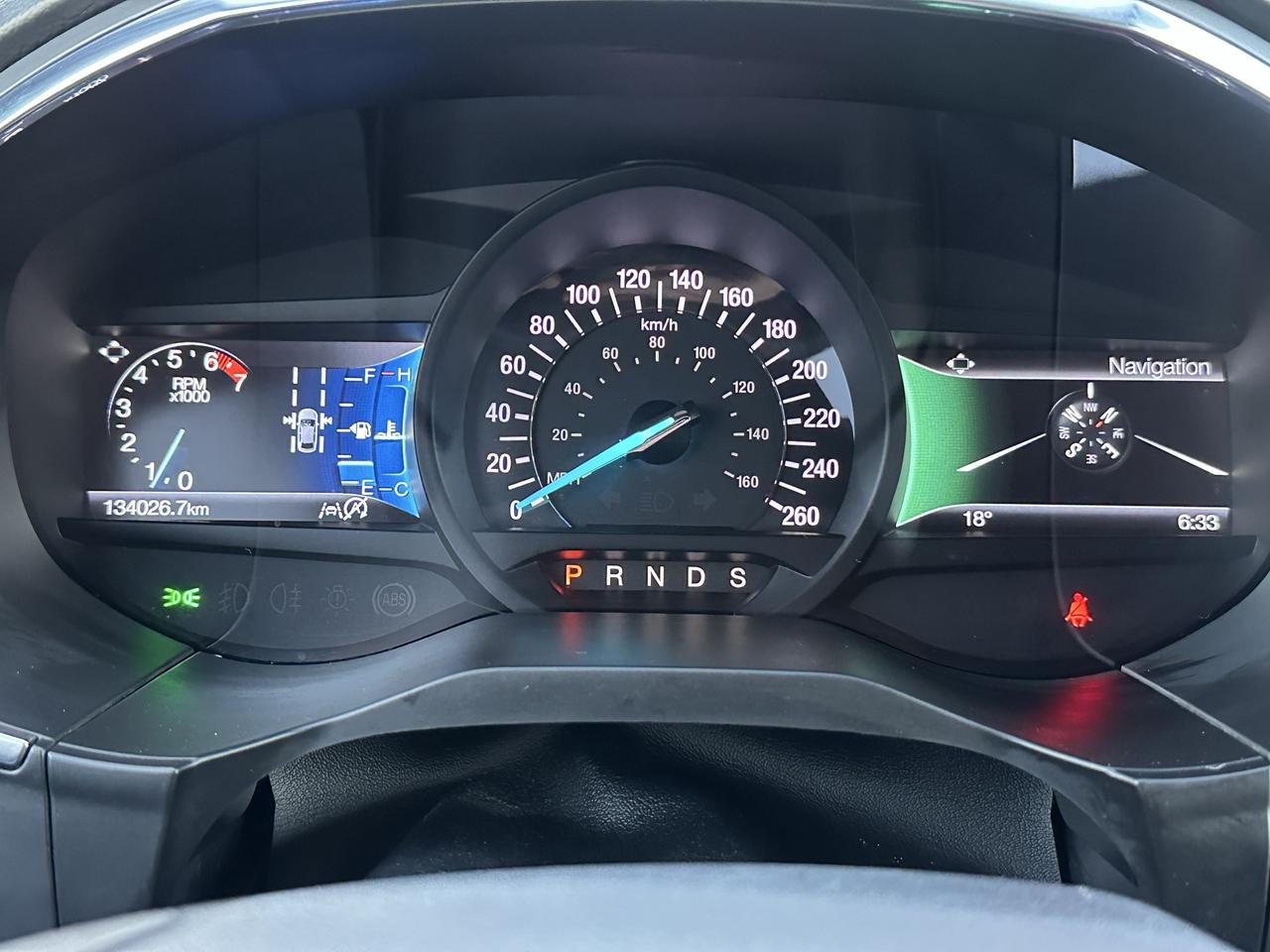 2020 Ford Edge Titanium Photo