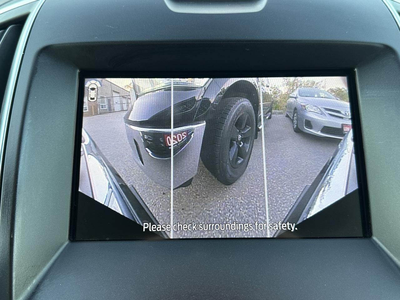 2020 Ford Edge Titanium Photo