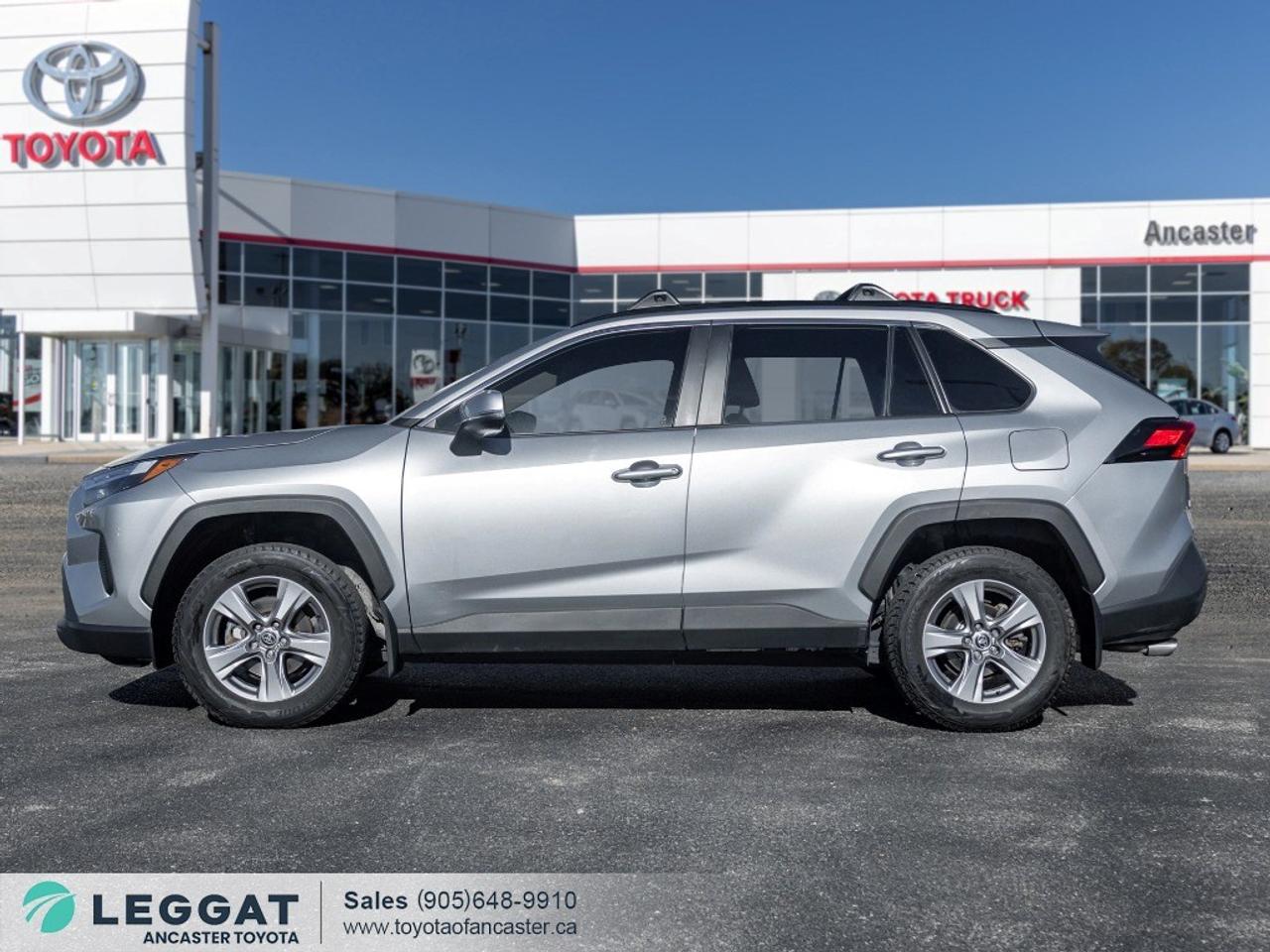 2022 Toyota RAV4 XLE AWD Photo