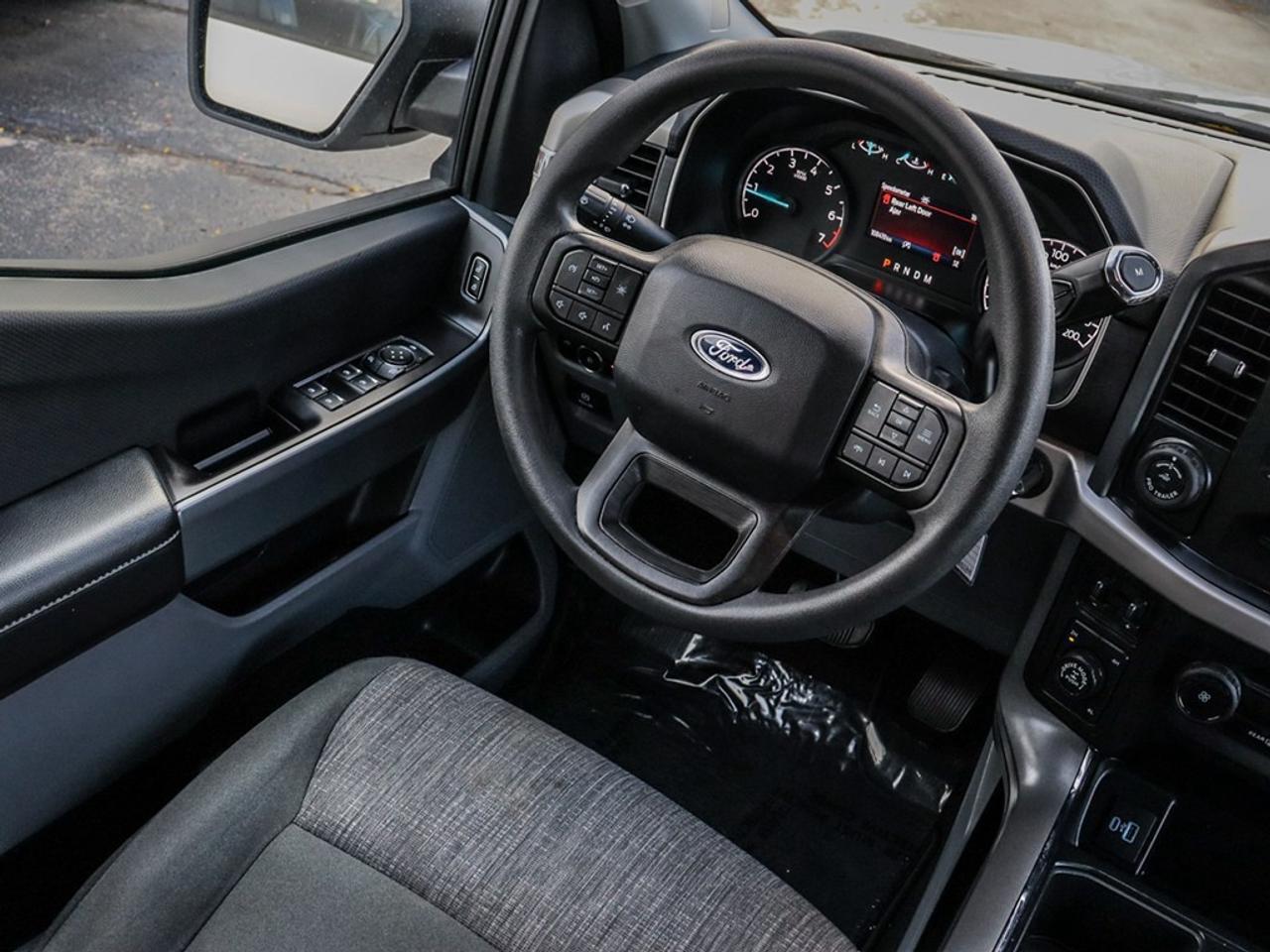 2023 Ford F-150 XLT | 4X4 | 2.7L | TOW PKG | XTR PKG | CONSOLE Photo