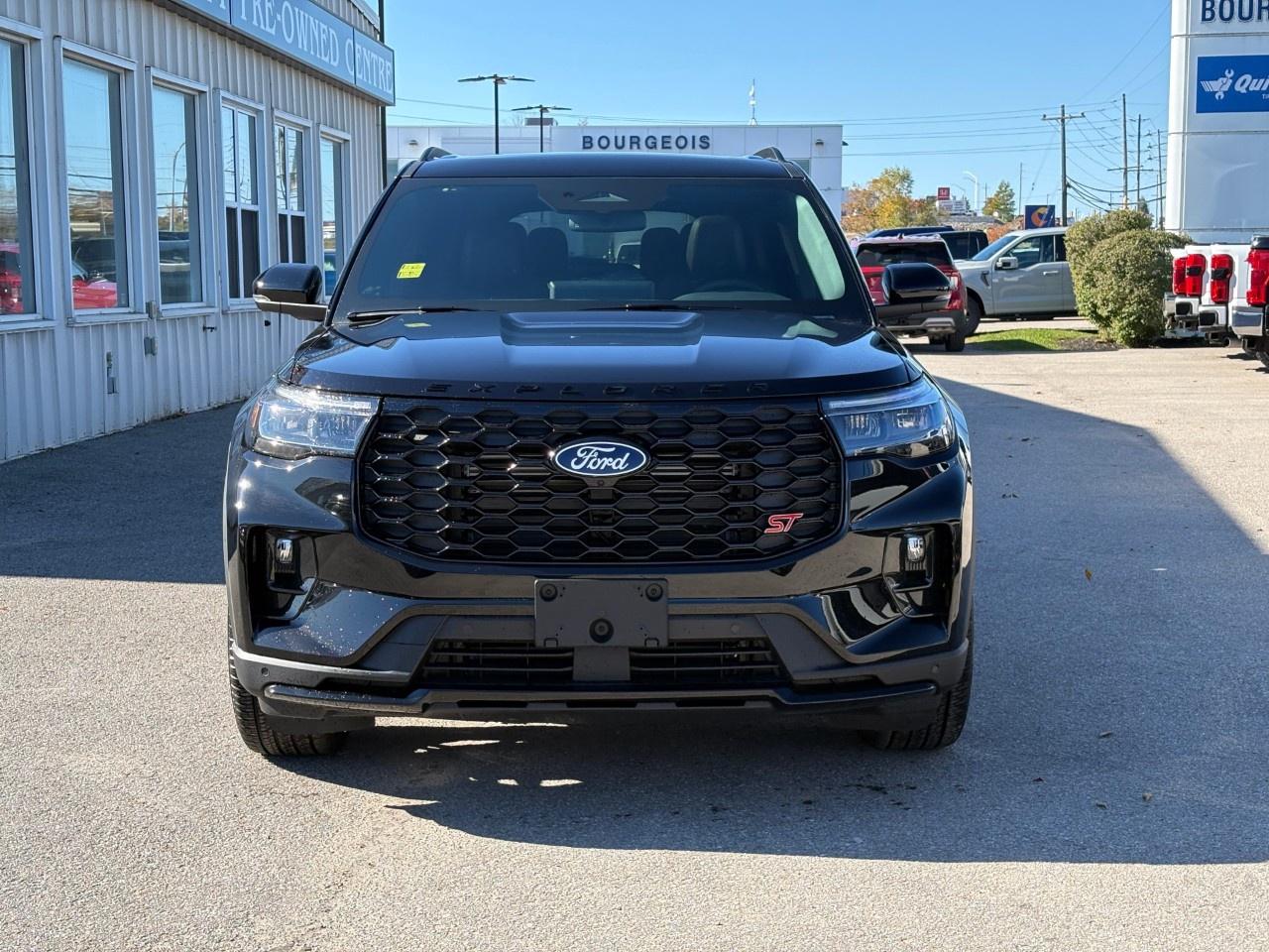 2027 Ford Explorer ST 4WD Photo