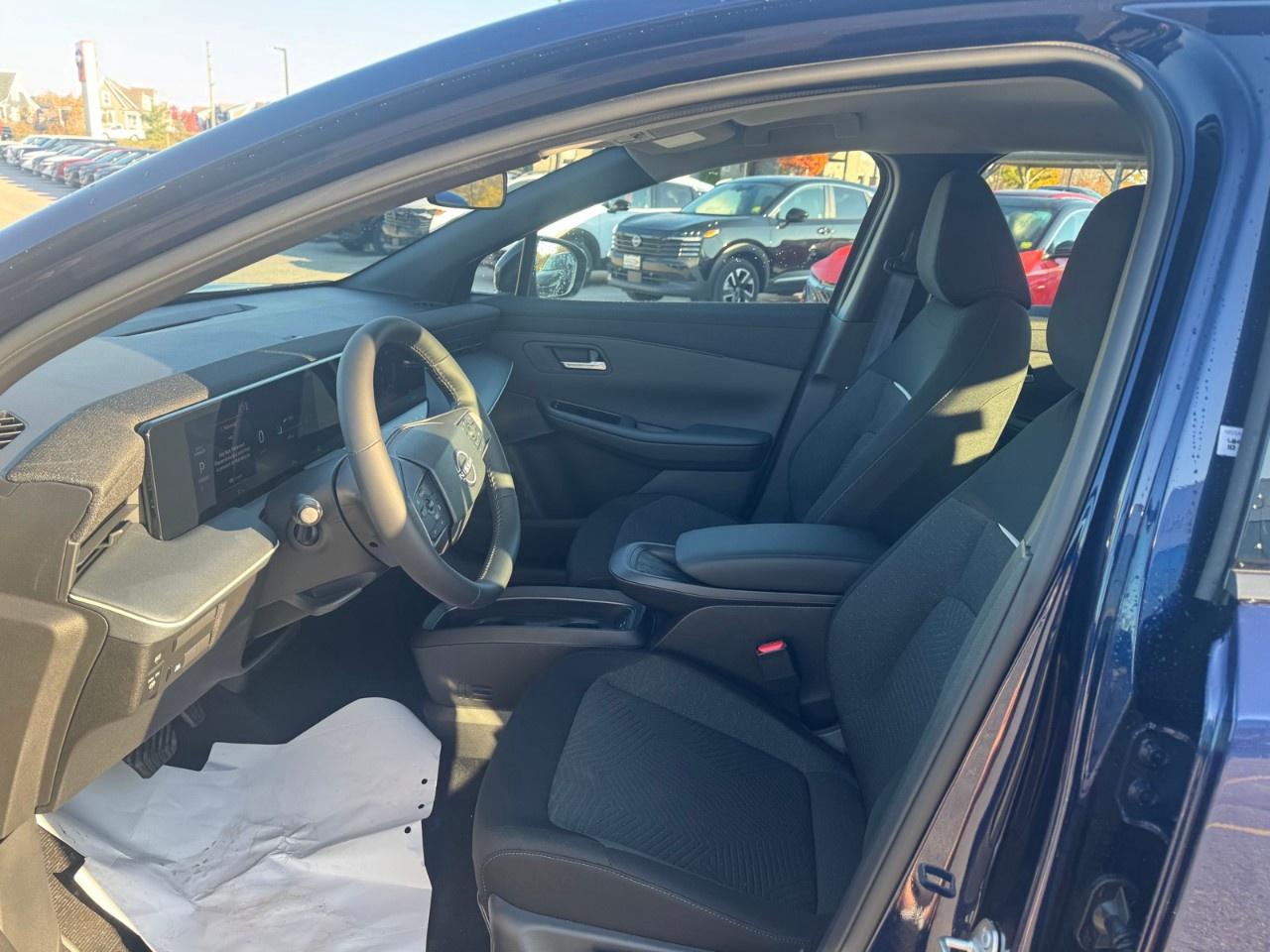 2027 Nissan Leaf S  FWD Photo