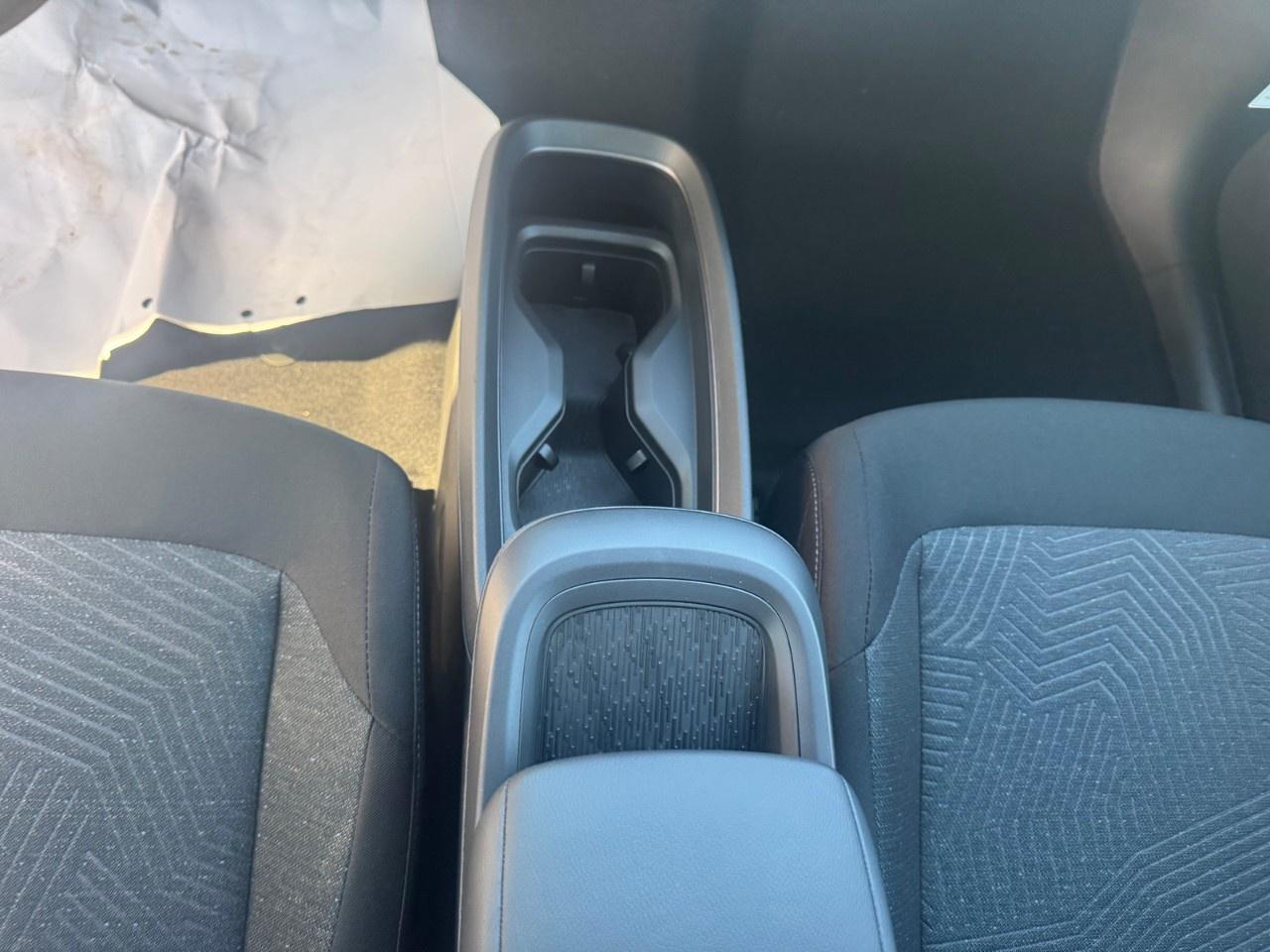 2027 Nissan Leaf S  FWD Photo