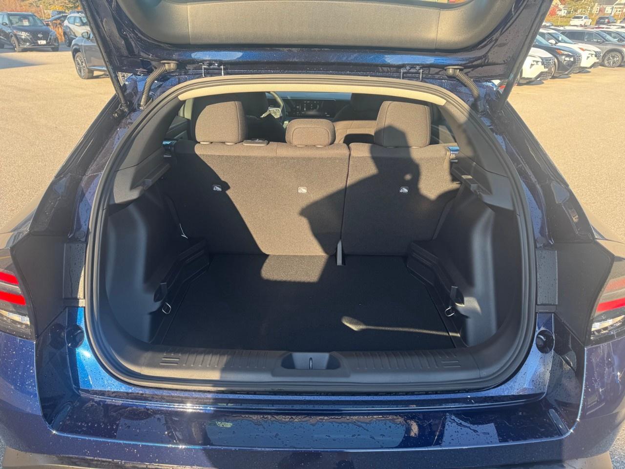 2027 Nissan Leaf S  FWD Photo