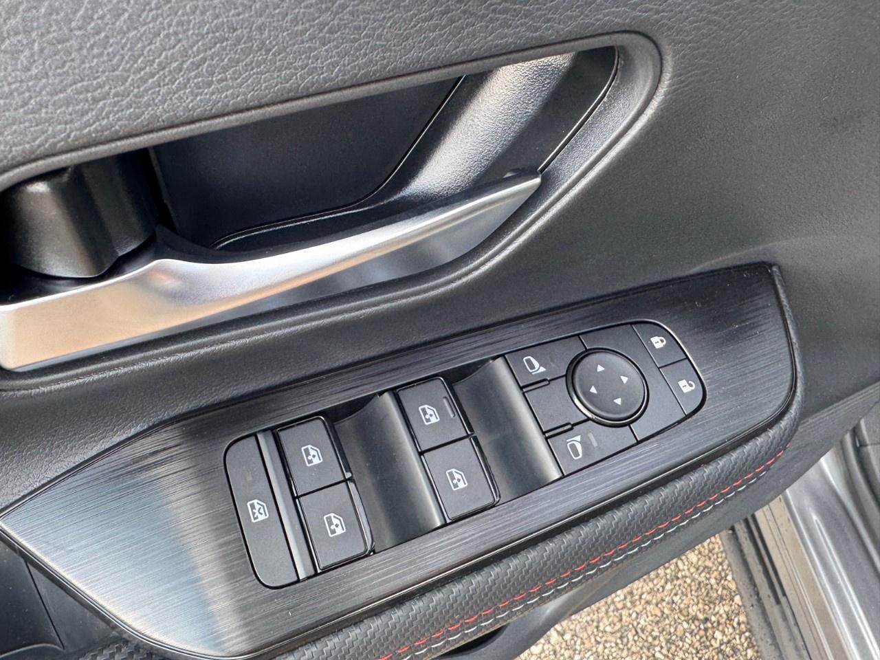 2027 Nissan Kicks SR Premium AWD Photo