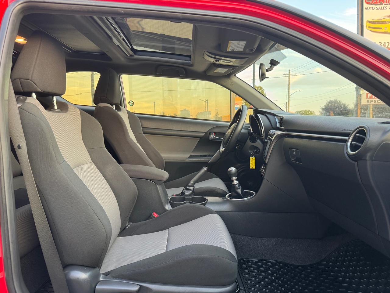 2016 Scion tC MANUAL | LOW KMS | ONE OWNER | ACCIDENT FREE Photo