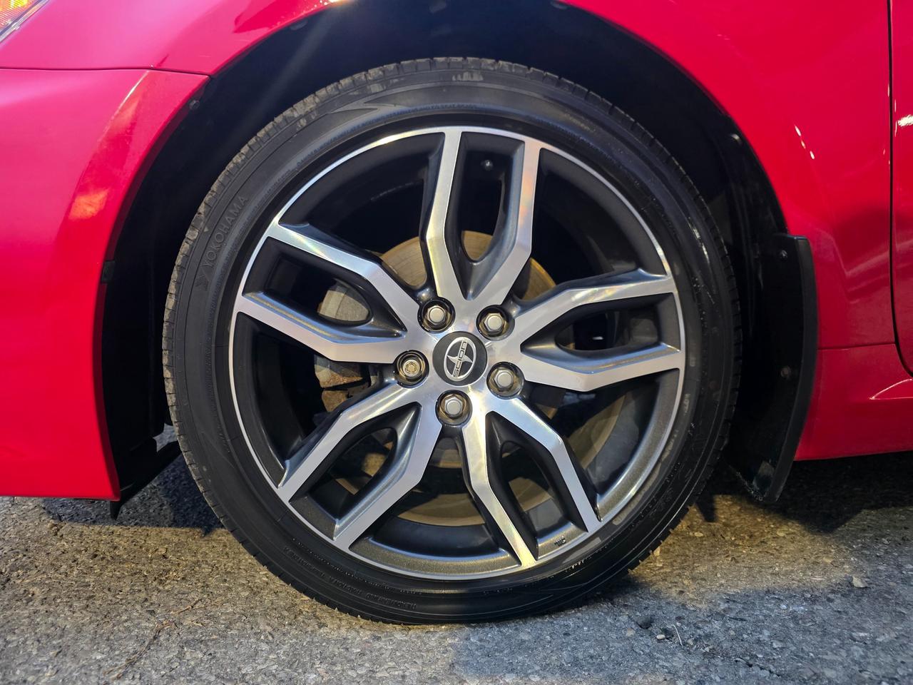 2016 Scion tC MANUAL | LOW KMS | ONE OWNER | ACCIDENT FREE Photo