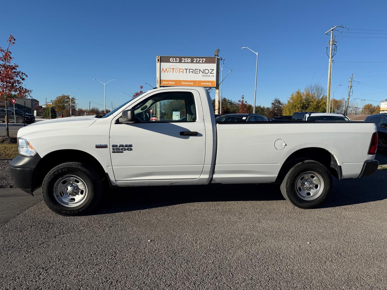 2020 RAM 1500 Classic ST Reg Cab V8 4x4 Photo5