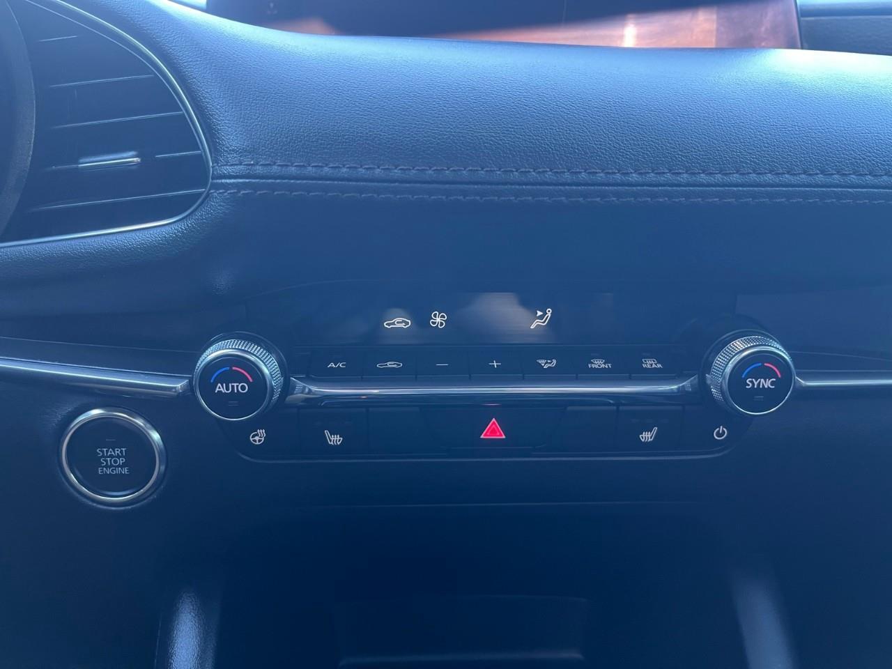 2024 Mazda MAZDA3 GT Apple CarPlay & Android Auto | Power Sunroof | Bose Premium Audio Photo