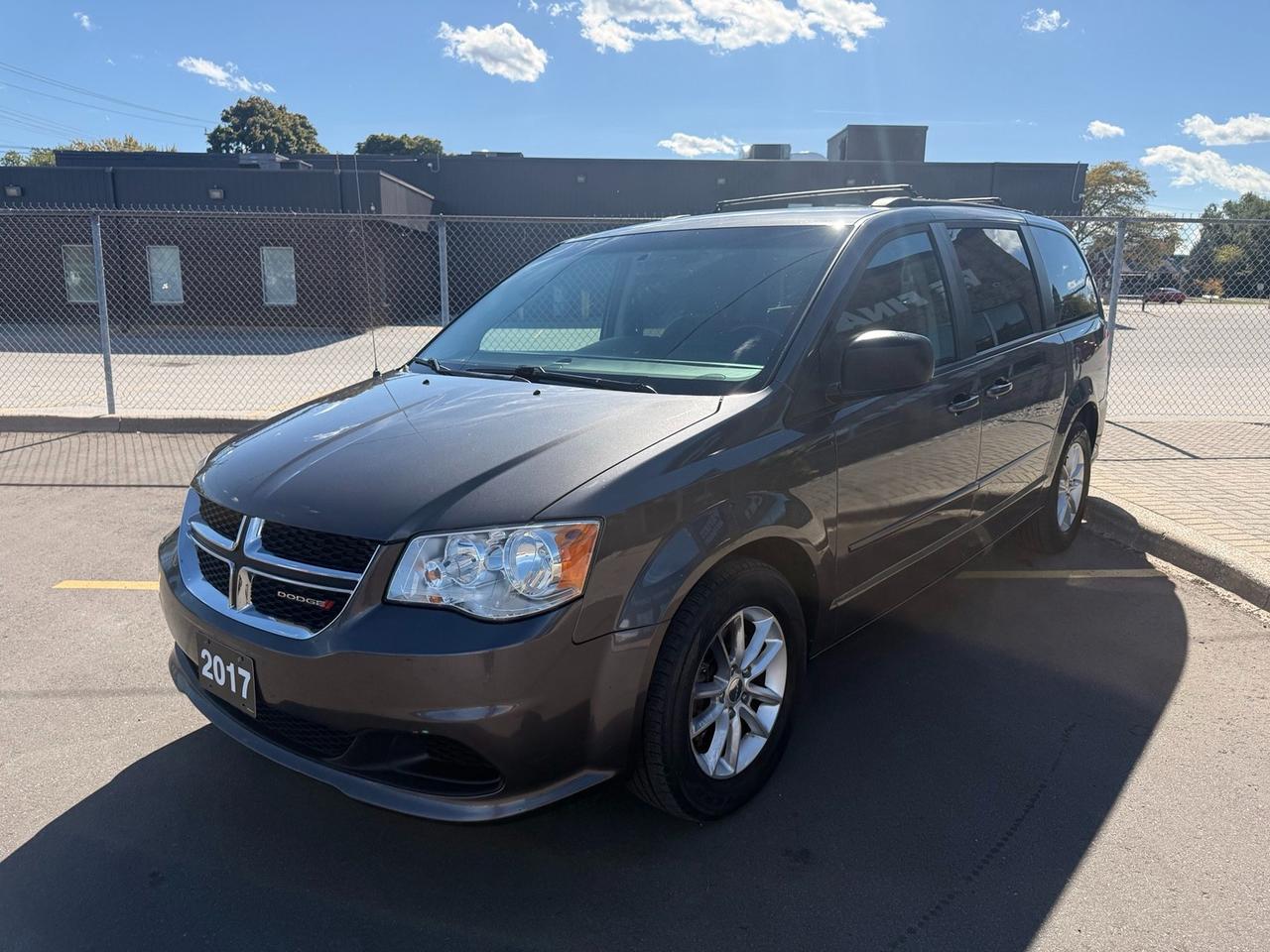 2017 Dodge Grand Caravan CVP/SXT Photo