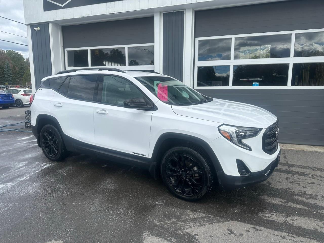 2021 GMC Terrain SLE Photo0