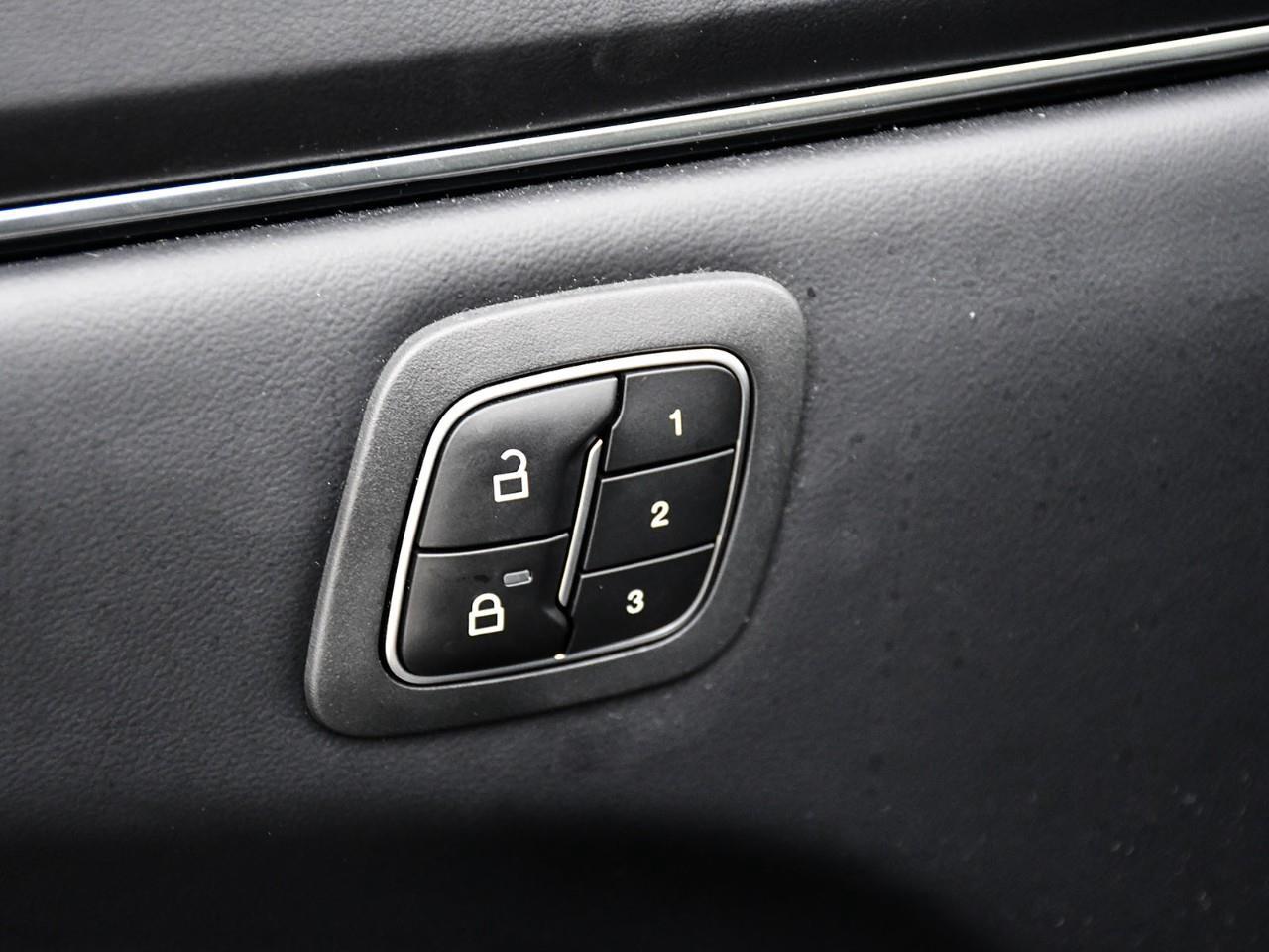 2025 Ford Mustang Mach-E Premium NAV | HEATED & COOLED SEATS |  HEATED STEERING Photo