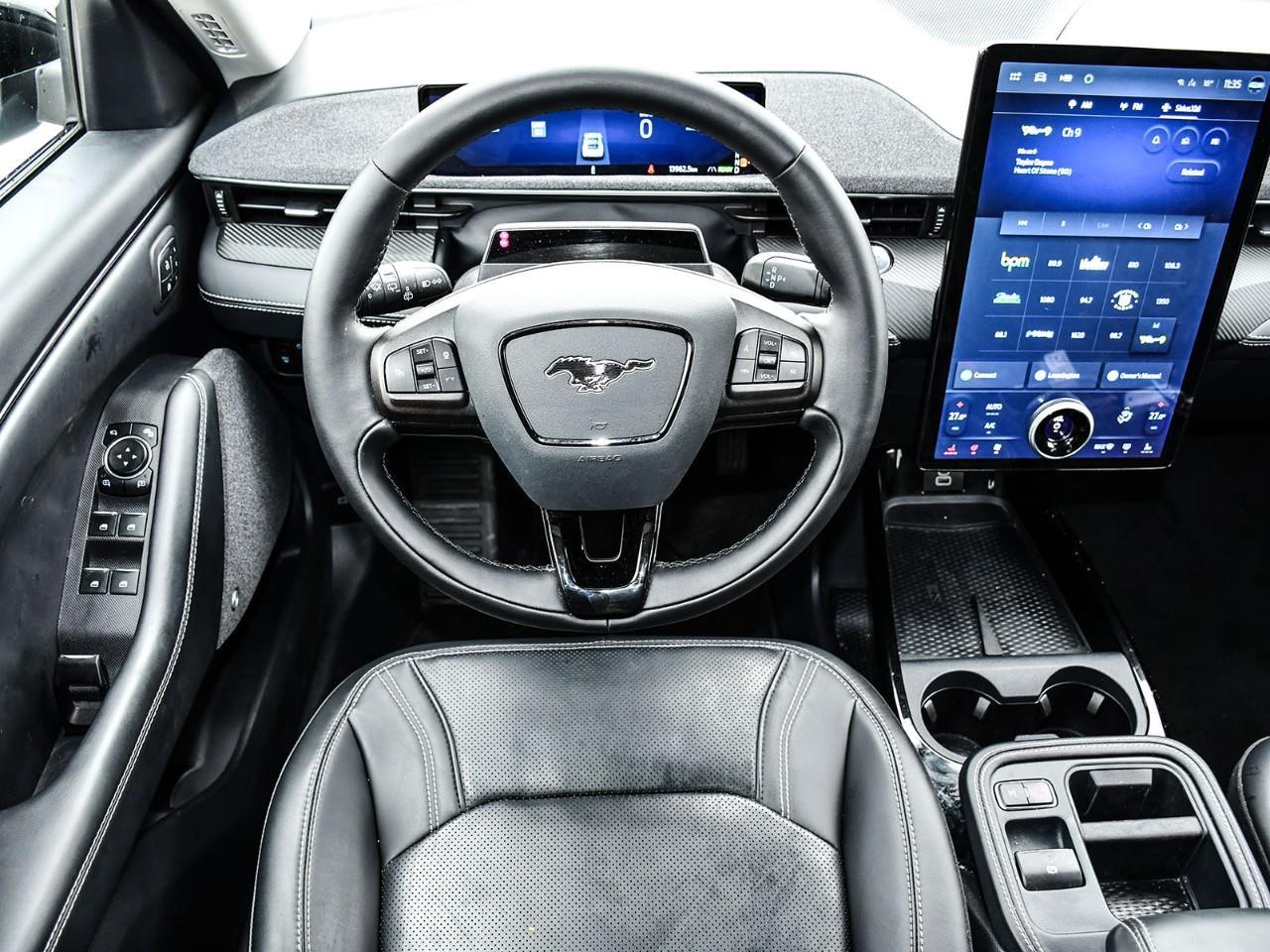 2025 Ford Mustang Mach-E Premium NAV | HEATED & COOLED SEATS |  HEATED STEERING Photo