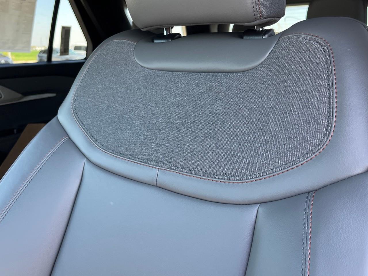 2027 Ford Explorer Active Photo