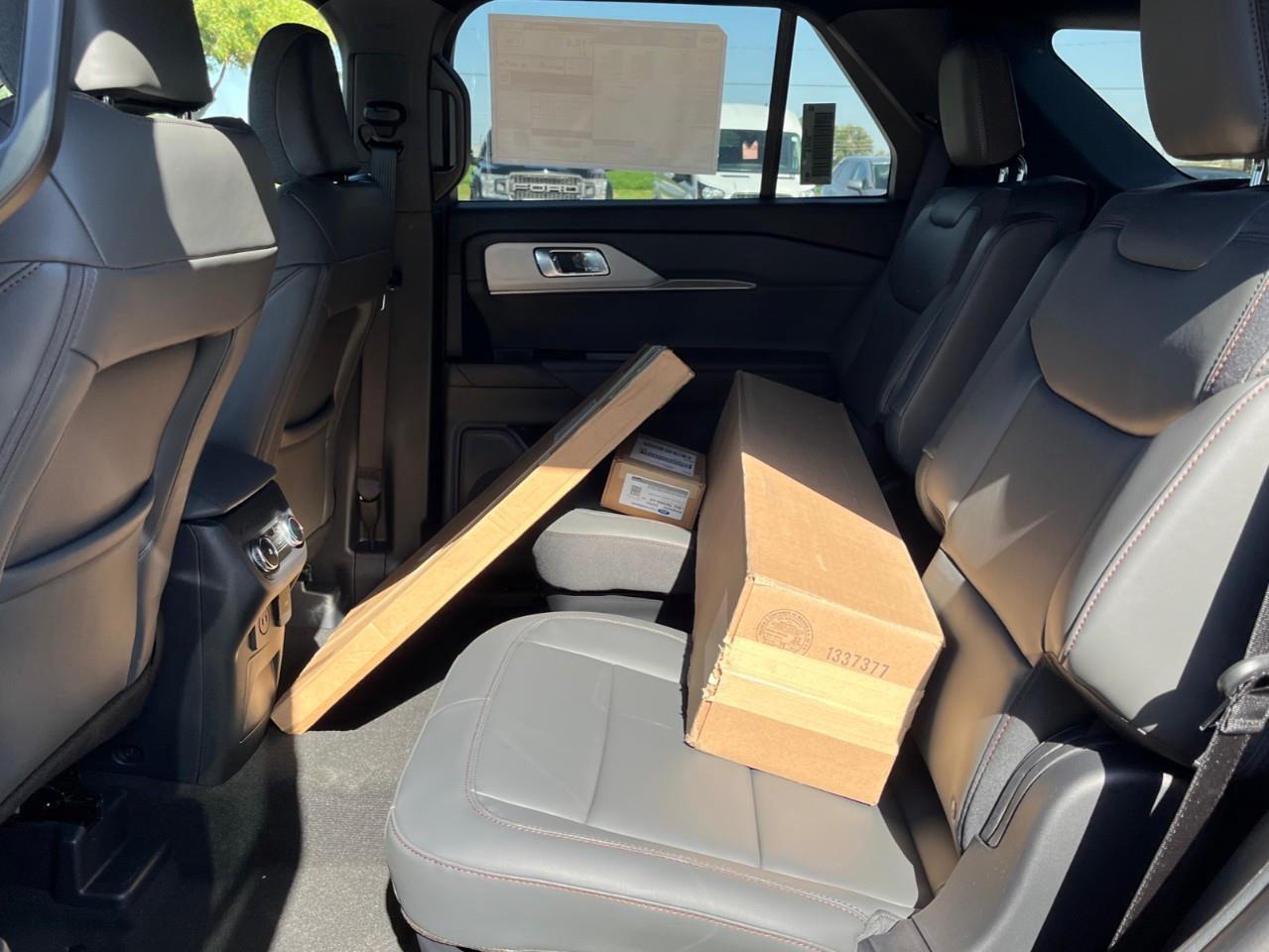 2027 Ford Explorer Active Photo