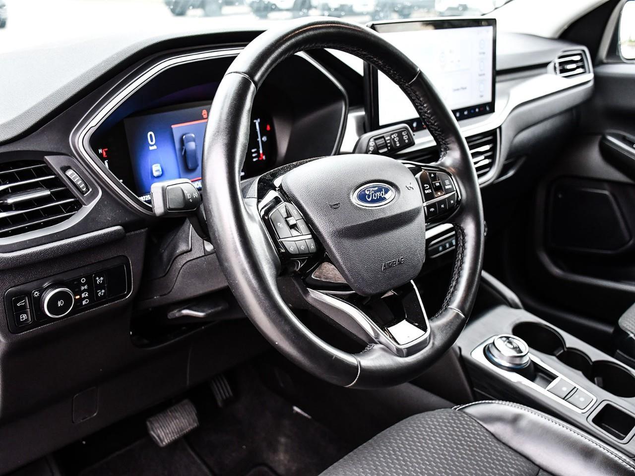 2024 Ford Escape PHEV PLUG-IN HYBRID | HTD SEATS | HTD STEERING | ADAPTIVE CRUISE Photo