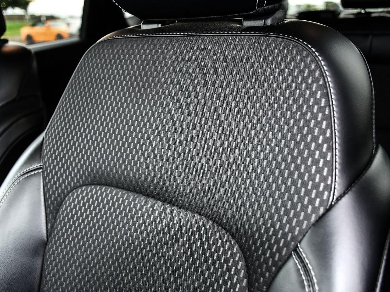 2024 Ford Escape PHEV PLUG-IN HYBRID | HTD SEATS | HTD STEERING | ADAPTIVE CRUISE Photo