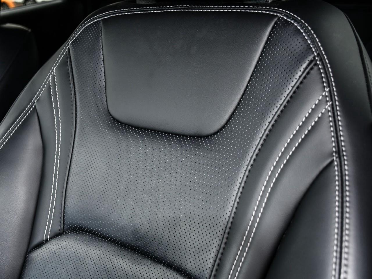 2025 Ford Mustang Mach-E Premium BLUECRUISE | NAV | HTD & COOLED SEATS | HTD STEERING Photo