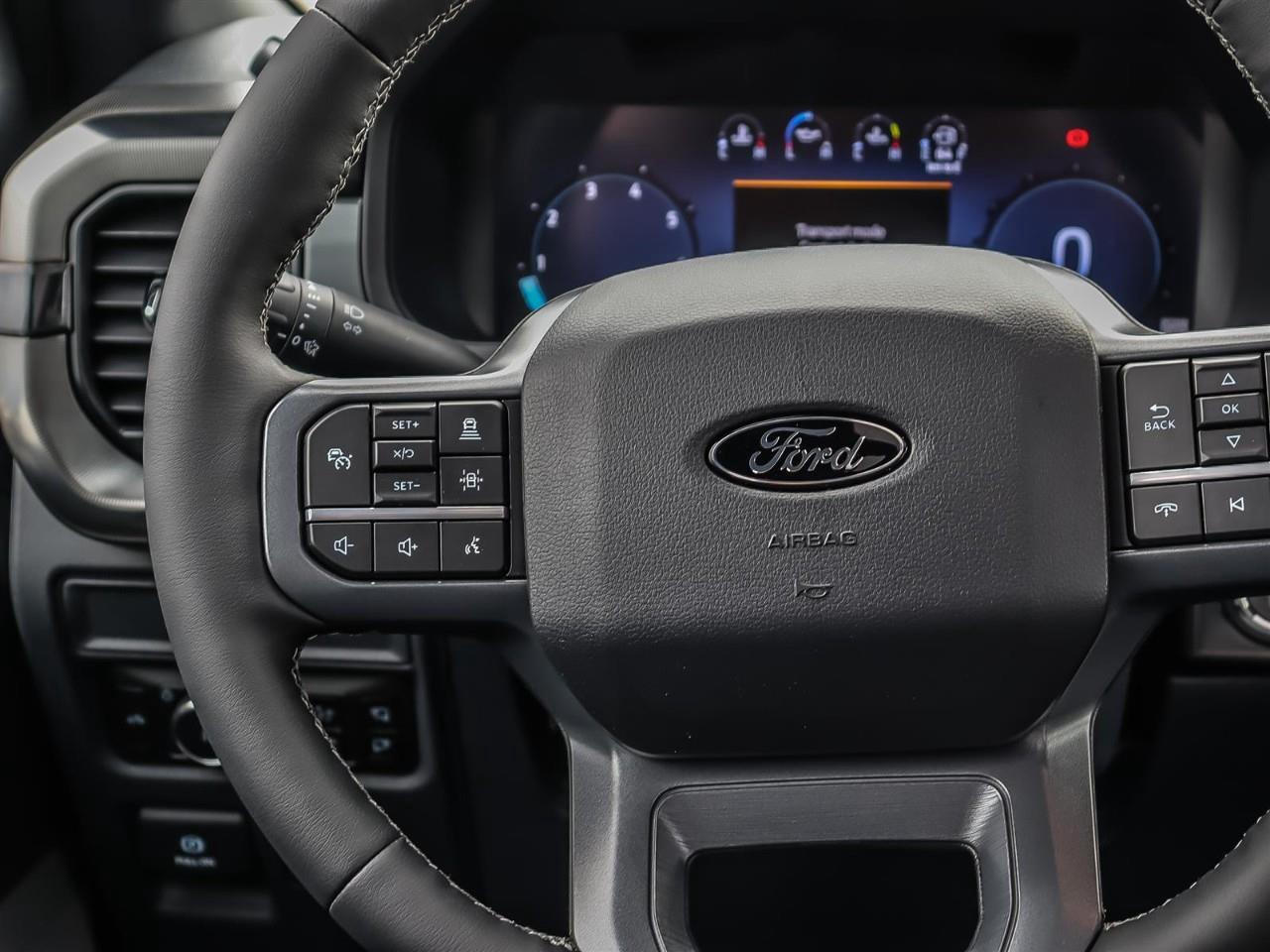 2026 Ford F-150 Lariat Photo