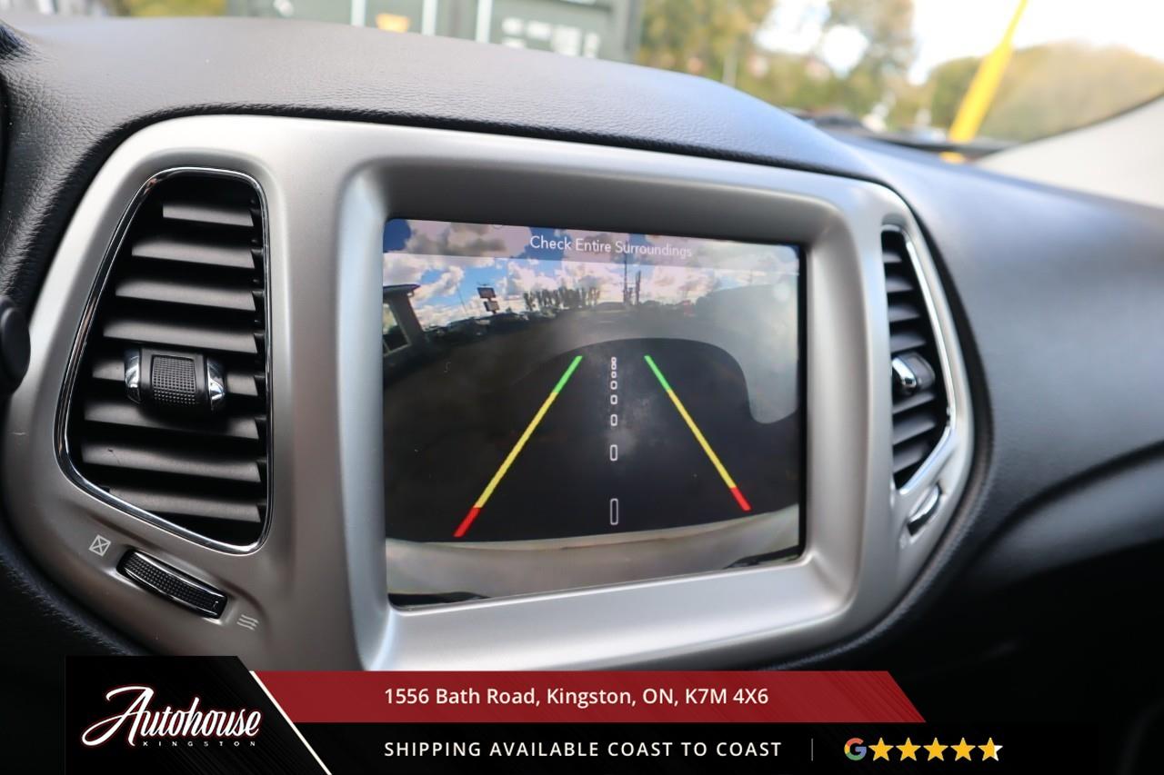 2018 Jeep Compass North NAVIGATION - LEATHER Photo