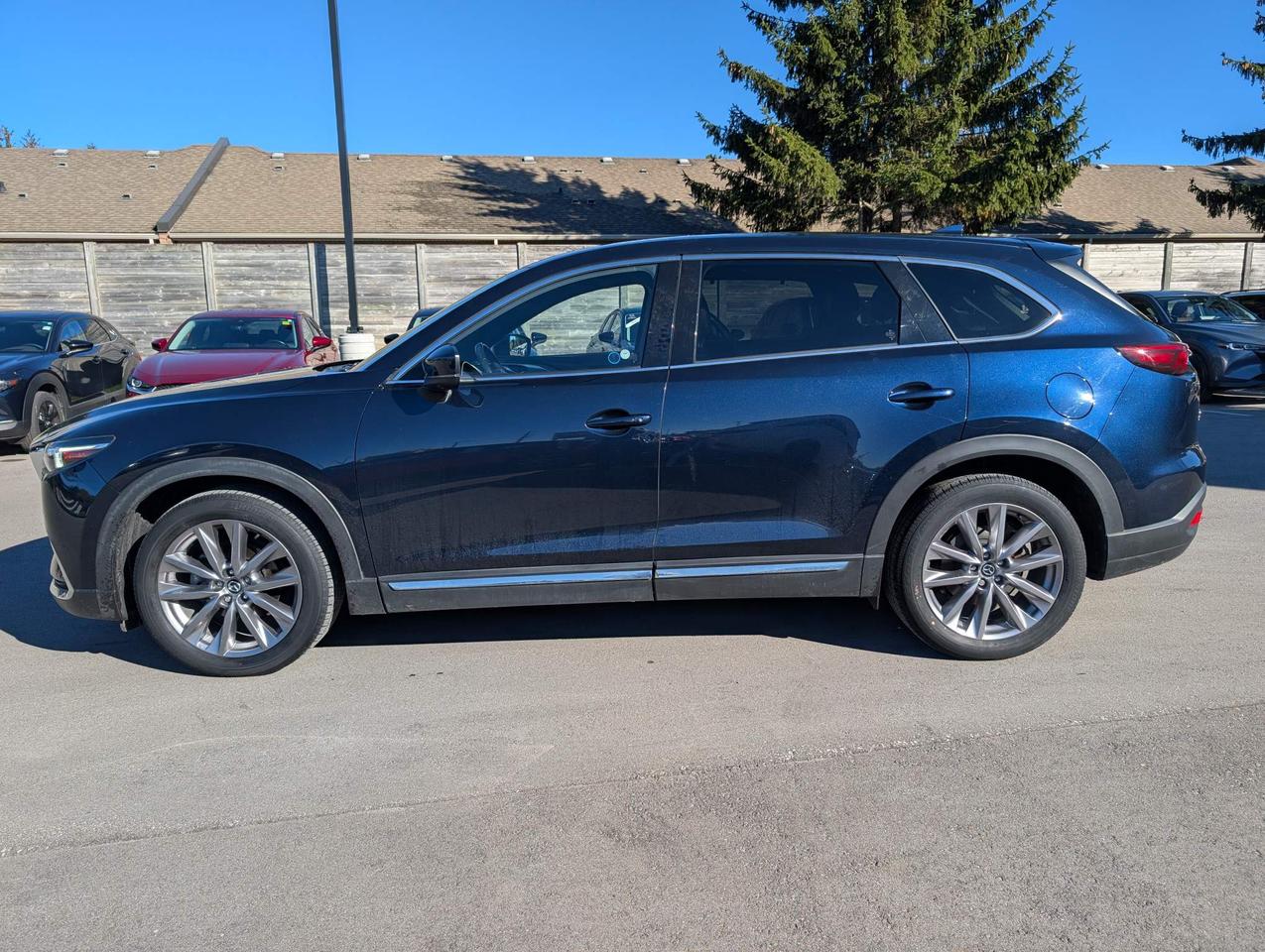2022 Mazda CX-9  Photo1