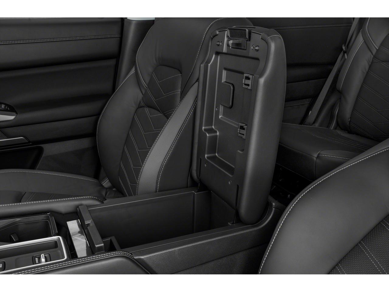 2023 Nissan Pathfinder Platinum Photo5