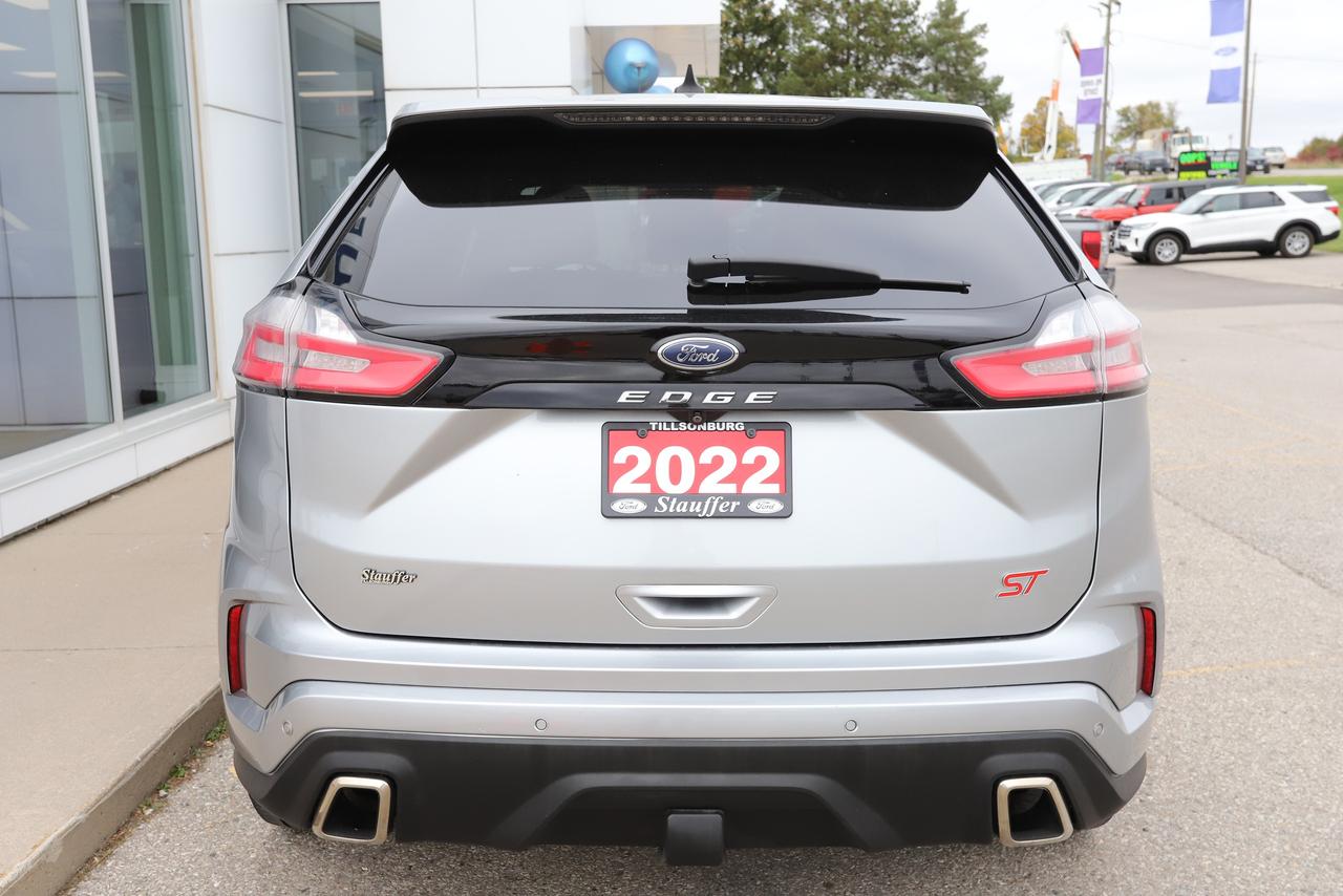 2022 Ford Edge ST AWD Photo4