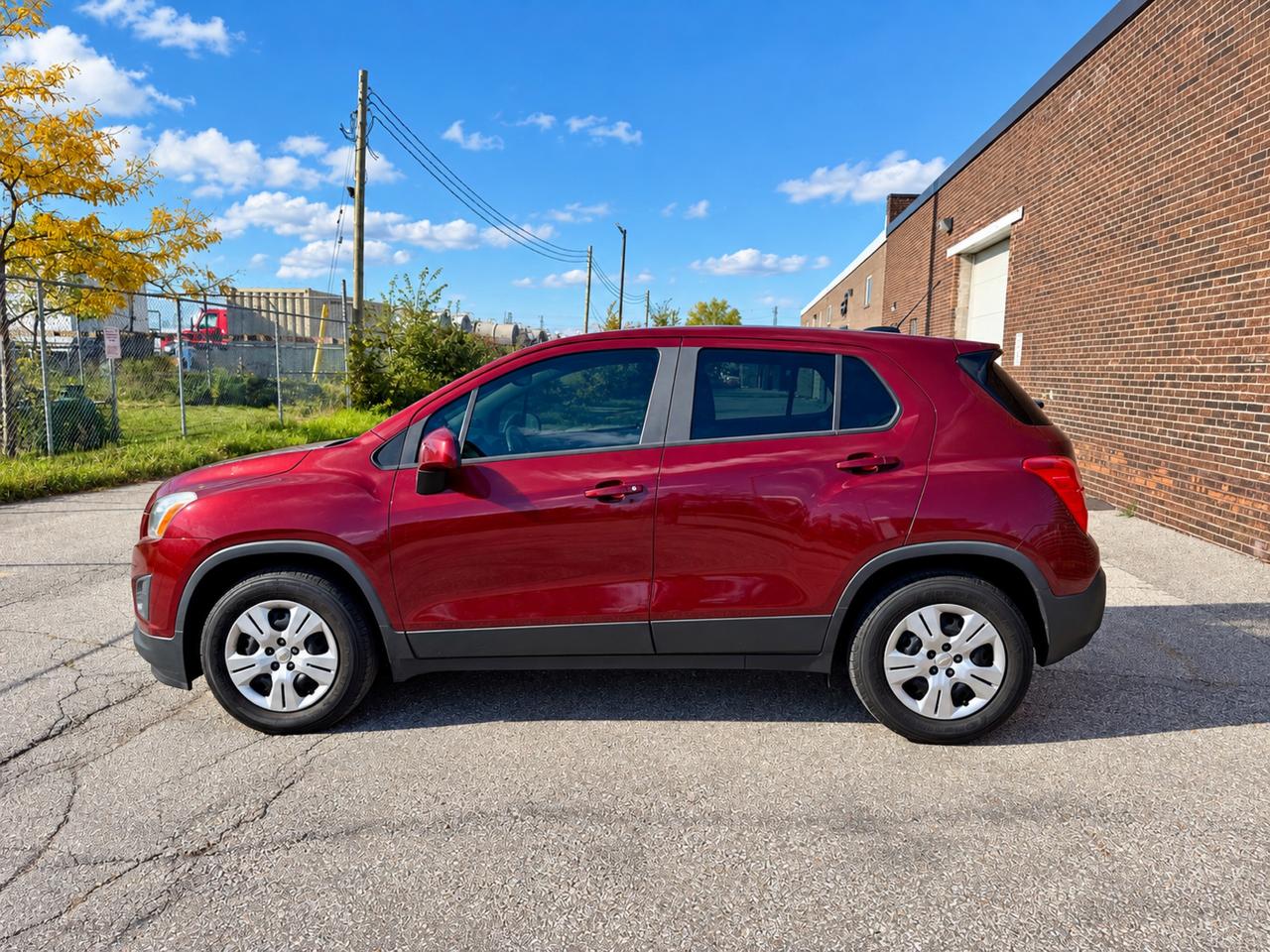 2015 Chevrolet Trax LS Photo3