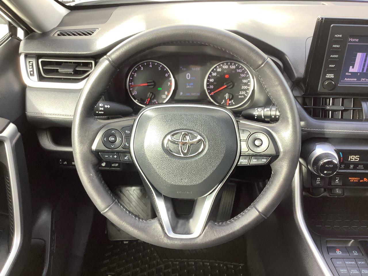 2022 Toyota Rav XLE Photo