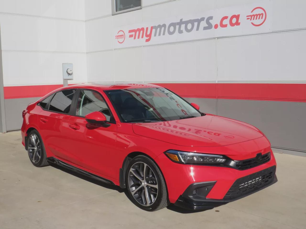 2022 Honda Civic Sedan Touring | LOW KM!! | FWD | Automatic | Alloy Wheels | Leather Seats | Heated Front & Rear Seats | Heated Steering Wheel | Power Driver & Passenger Seats | Climate Control | Sunroof | Touchscreen Display | Wireless Apple CarPlay & Android Auto | Navi Photo0