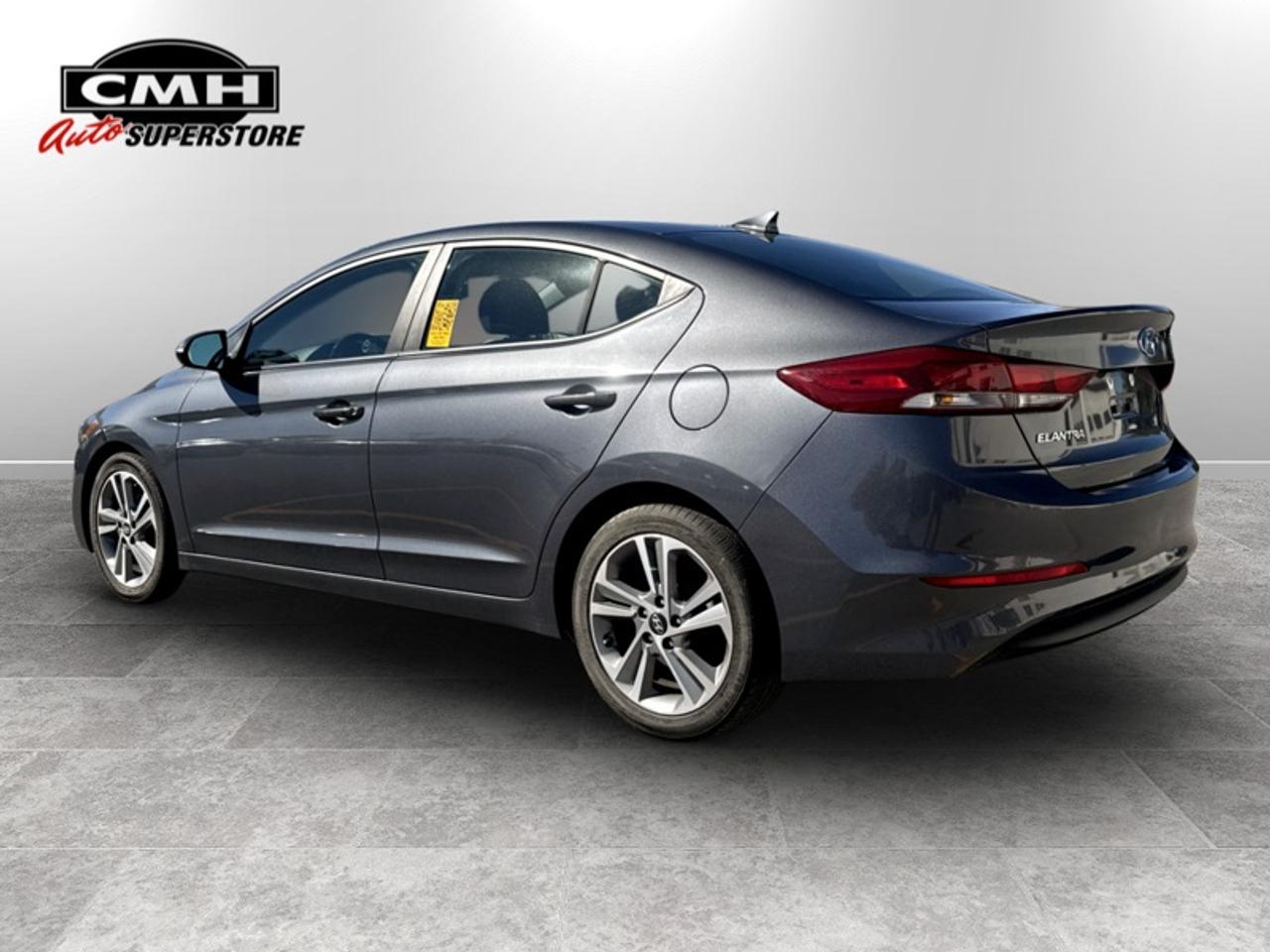 2017 Hyundai Elantra GLS  **GREAT MILEAGE** Photo