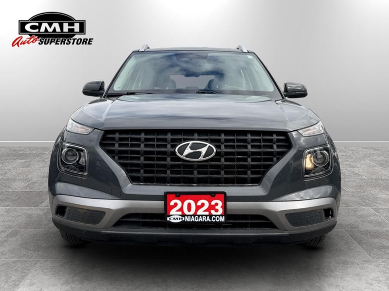 2023 Hyundai Venue Preferred w/Two-Tone Photo