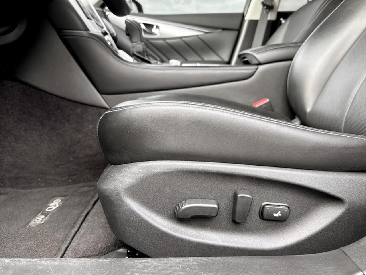 2024 Infiniti Q50 LUXE Photo