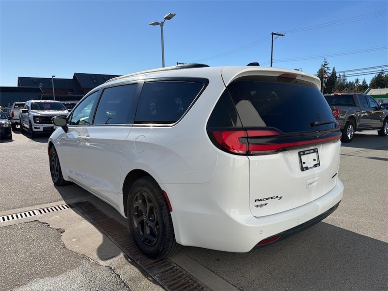 2025 Chrysler Pacifica