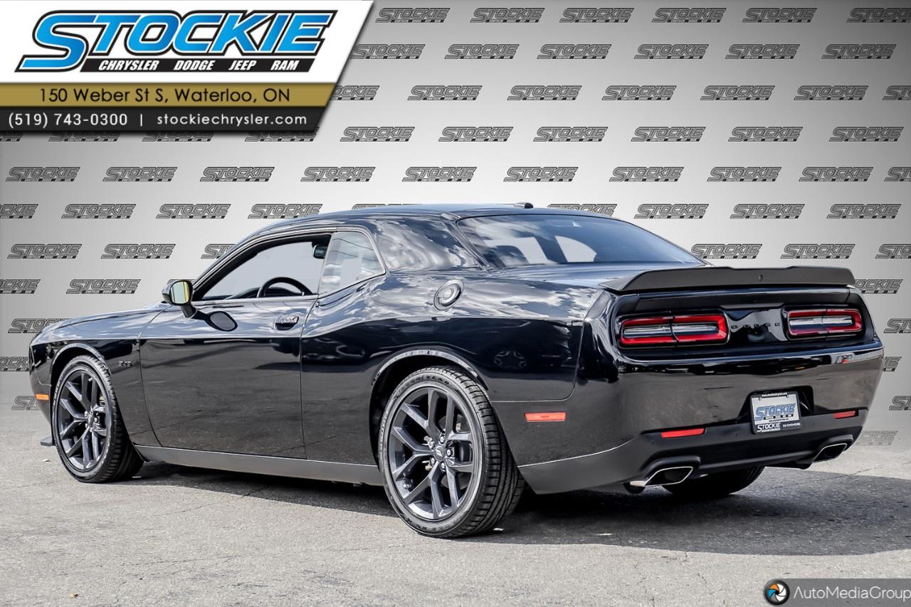 2023 Dodge Challenger R/T RWD Photo