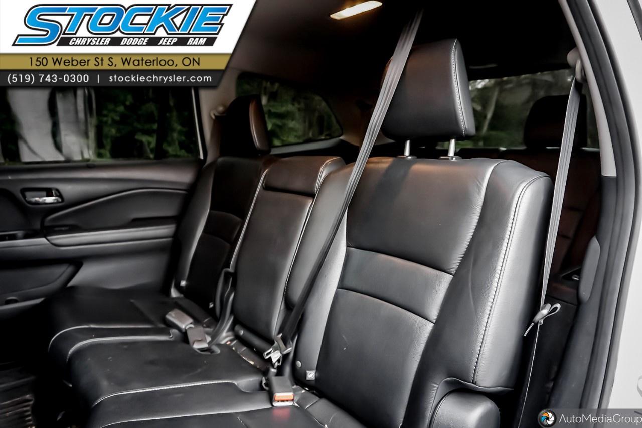 2017 Honda Pilot 4WD EX-L with DVD Rear Entertainment System Photo